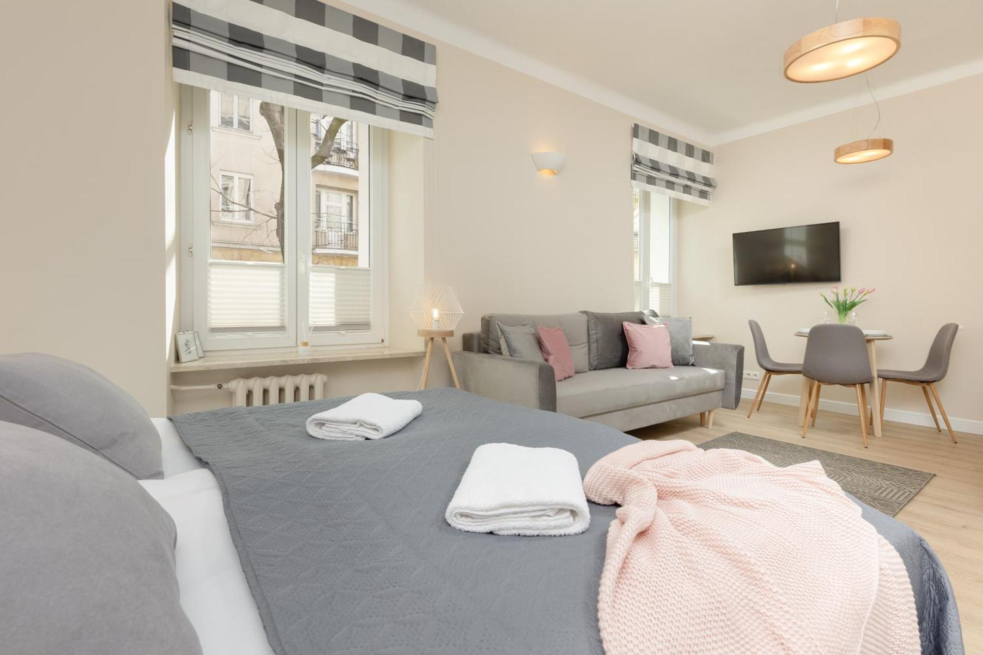 Apartment Filtrowa Luxurious Stara Ochota By Renters