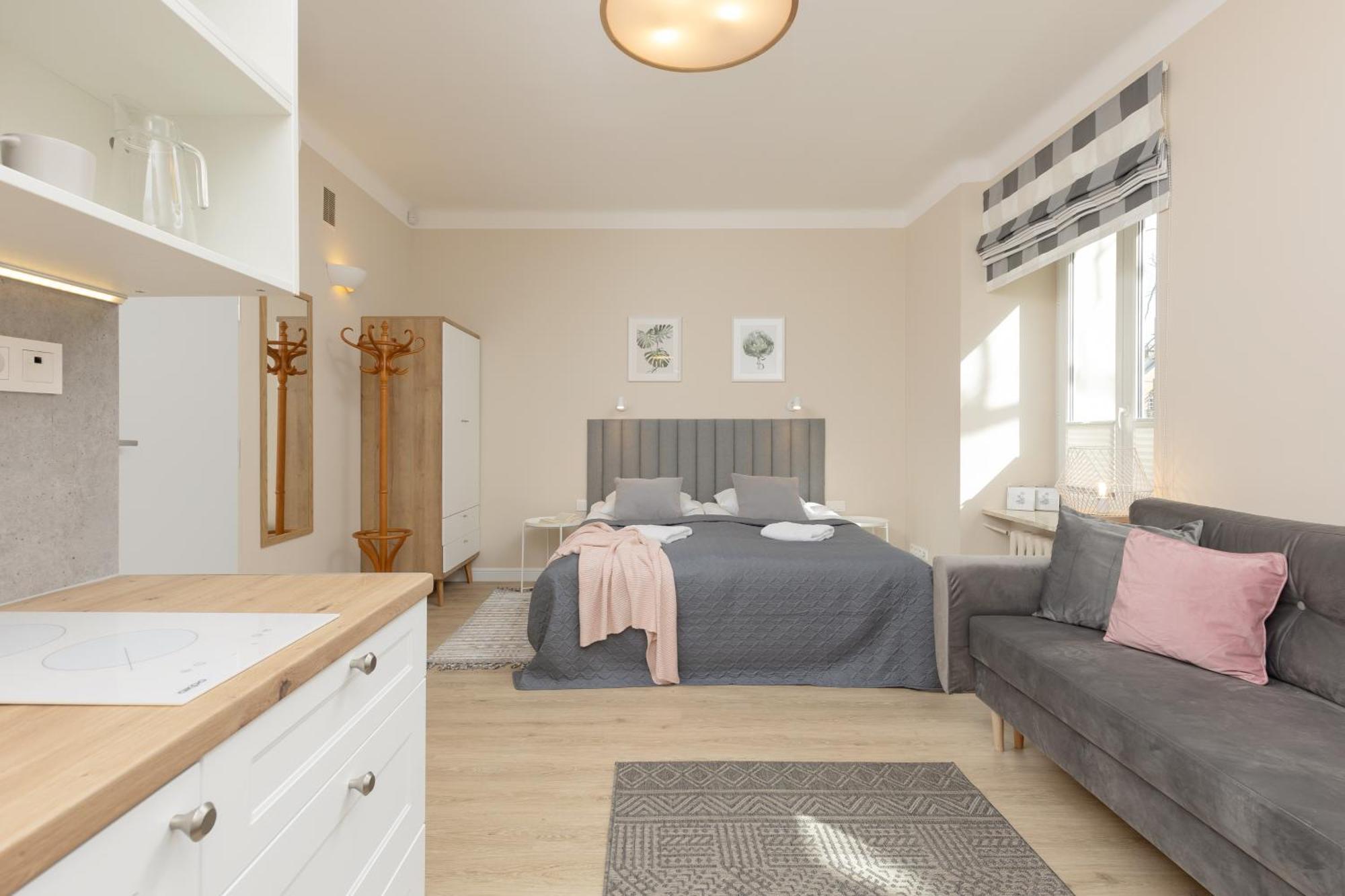 Filtrowa Luxurious Stara Ochota By Renters Apartment *